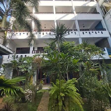 Aaradhya Mirissa Hotel Exterior photo
