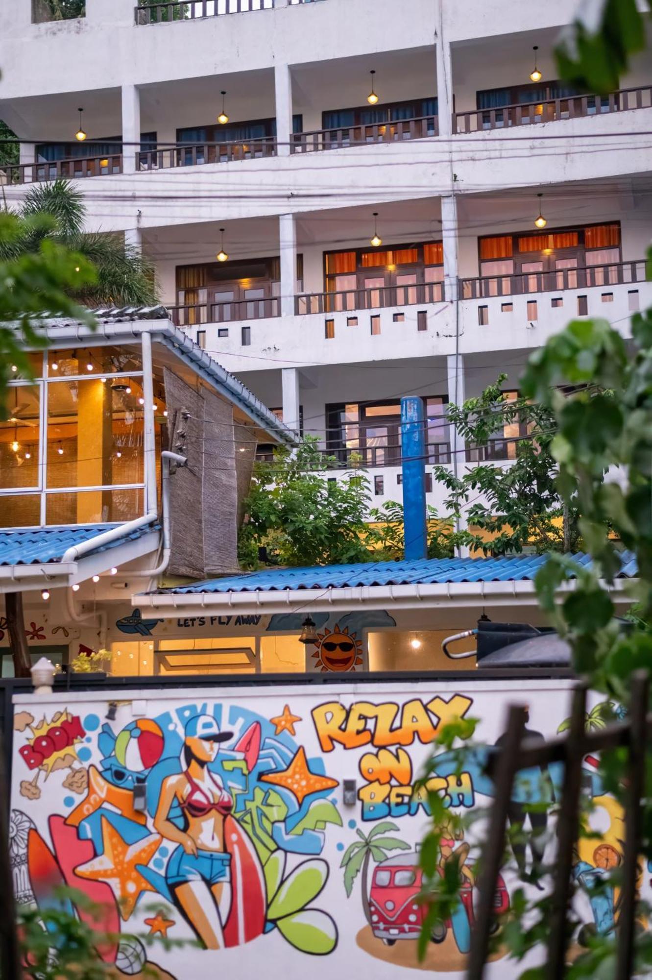 Aaradhya Mirissa Hotel Exterior photo